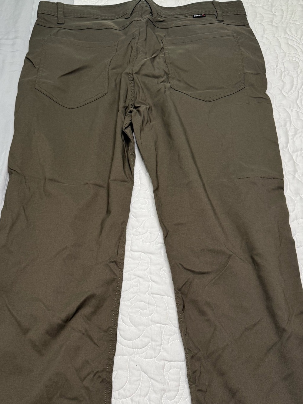Gerry Men's Cargo Pants in Olive Green - Picture 2 of 9